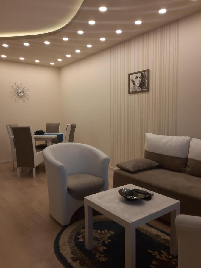 Ferienwohnung Danube Blue 2 Belgrad Exterior foto